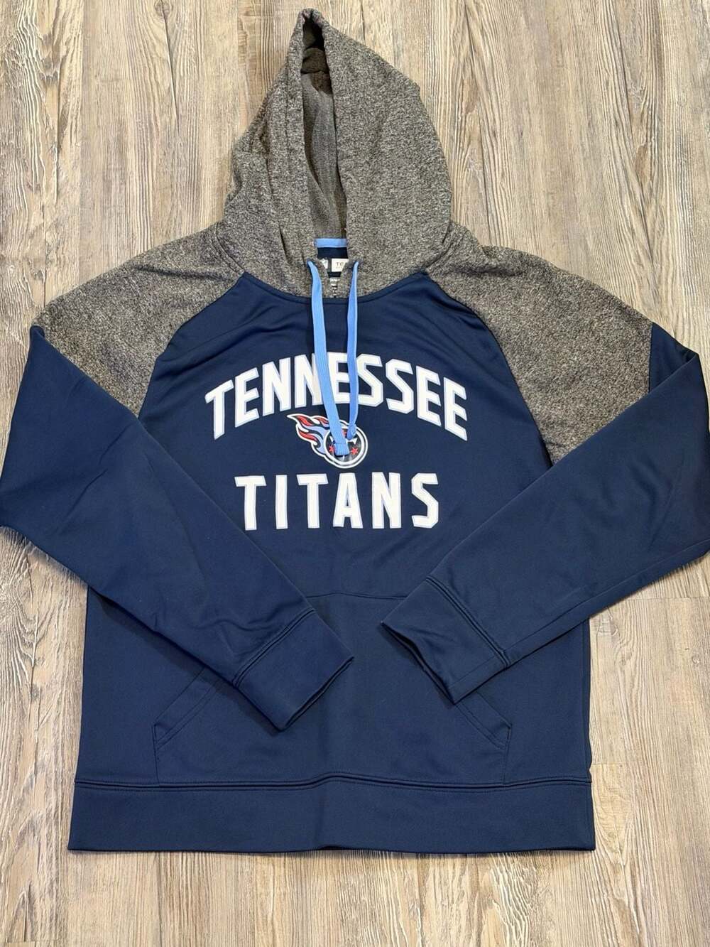 Nike Men's Nike Navy Tennessee Titans Fashion Color Block Pullover Hoodie (Men)